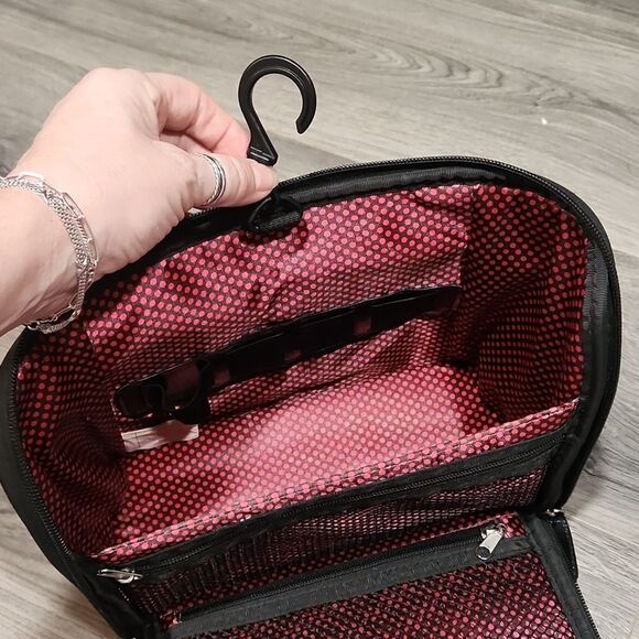 Caboodle Black Signature Makeup Travel Case - Picture 7 of 8